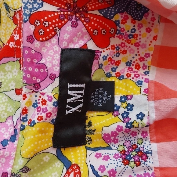 XMI  Button Down Top Bright pink Floral CUFFS & Collar Artsy colorful Sz.XL - Picture 11 of 12